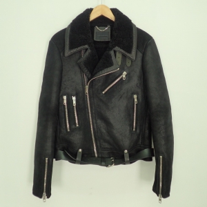 ディーゼルブラックゴールド ブラック ラム ダブルライダースジャケット 最新の買取相場ご紹介