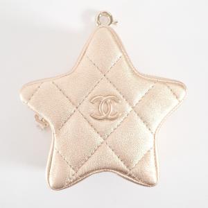 シャネル 23年ホリデー限定 スターコインパース 最新の買取相場ご紹介