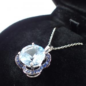 モーブッサン 750WG ブルートパーズ サファイア ネックレス 最新の買取相場ご紹介