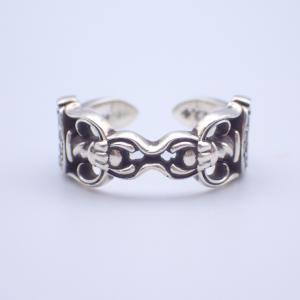 クロムハーツ ダブルダガー オープンダイヤリング 最新の買取相場ご紹介