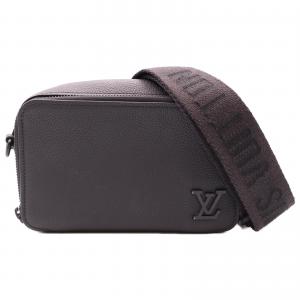 ルイヴィトン M59161 アルファ･ウェアラブル ウォレット  最新の買取相場ご紹介