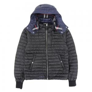 バーバリー ブラック フード付き軽量ダウンブルゾン 最新の買取相場ご紹介