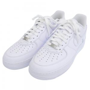 ナイキ×SUPREME ホワイト CU9225-100 エアフォース1 スニーカー 最新の買取相場ご紹介