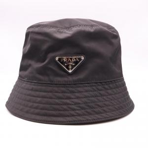 プラダ ブラック トライアングルプレート バケットハット 最新の買取相場ご紹介