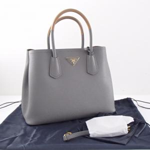 プラダ グレー サフィアーノキュイール 2WAYハンドバッグ 最新の買取相場ご紹介
