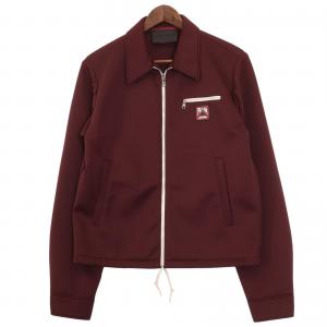 プラダ ボルドー ラバーロゴ ジップアップブルゾン 最新の買取相場ご紹介