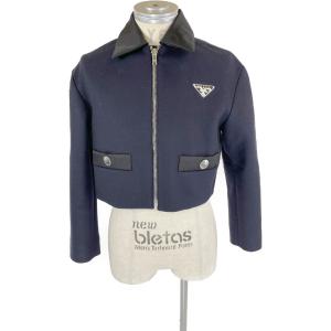 プラダ ネイビー ウールフランネル ジップアップジャケット 最新の買取相場ご紹介
