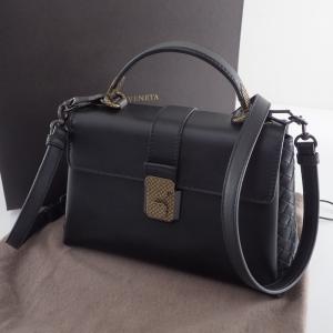 ボッテガヴェネタ ブラック カーフスキン ミディアム ピアッツァ バッグ 最新の買取相場ご紹介