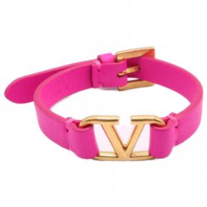 ヴァレンティノ ピンク×ゴールド ロゴ金具 レザーブレスレット 最新の買取相場ご紹介