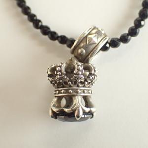 ジャスティンデイビス 925 クラウンレット ネックレス 最新の買取相場ご紹介