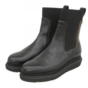 サカイ 23AW 23-03232M ブラック サイドゴアチェルシーブーツ 最新の買取相場ご紹介