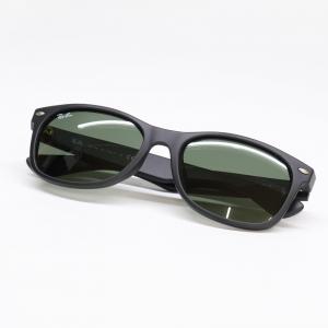 レイバン　RB2132 マットブラック ニューウェイファーラー サングラス 最新の買取相場ご紹介