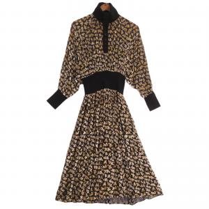 トリーバーチ ブラック 花柄 ロング ワンピース 最新の買取相場ご紹介