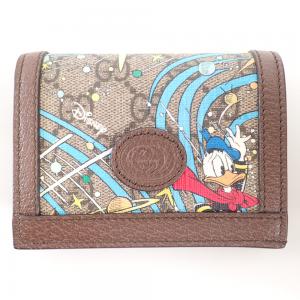 グッチ 648121 ディズニー ドナルド コラボ GGスプリーム 二つ折り財布 最新の買取相場ご紹介