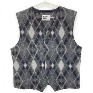 エンジニアードガーメンツ ウール×エステル アーガイルチェック ボタンダウンベスト 最新の買取相場ご紹介