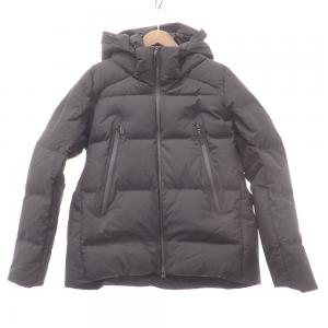 デサント DAMSGK34U GORE TEX AMBIT 水沢ダウンジャケット 最新の買取相場ご紹介
