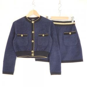 シャネル P60477/P60538 ネイビー パイル地 セットアップ 最新の買取相場ご紹介