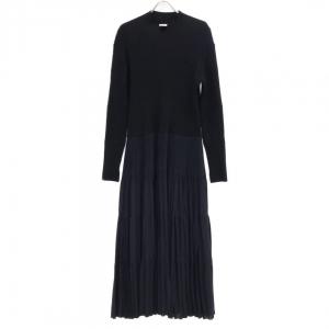 アドーア ティアード ニットドッキングワンピース 最新の買取相場ご紹介