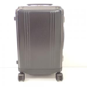 ゼロハリバートン　4輪 クラシックアルミニウム 機内持ち込みサイズ 33L 最新の買取相場ご紹介