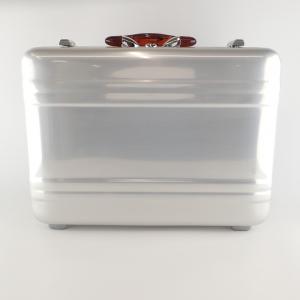 ゼロハリバートン　シルバー 赤ハリ デミ柄ハンドル レトロコレクション アタッシュケース 最新の買取相場ご紹介