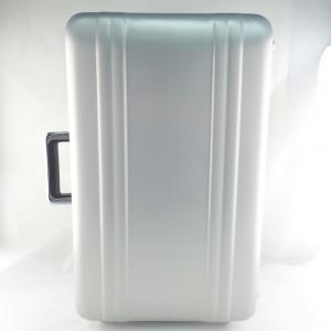 ゼロハリバートン シルバー ゼローラー 2輪 キャリーケース 最新の買取相場ご紹介