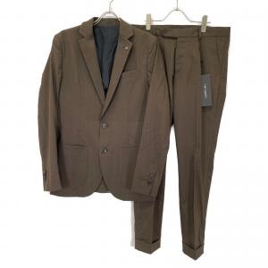 ウノピゥウノウグァーレトレ COMFY JACKET COMFY SLACKS セットアップ 最新の買取相場ご紹介