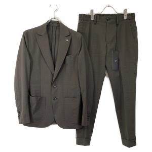 ウノピゥウノウグァーレトレ UNCON JACKET  UNCON SLACKS セットアップ 最新の買取相場ご紹介