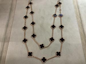 ヴァンクリーフ&アーペル 750YG ヴィンテージアルハンブラ 20モチーフ ネックレス 最新の買取相場ご紹介