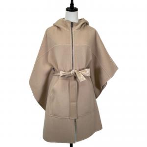 コーチ ベージュ CK041 シグネチャー ダブル フェイス ケープ 最新の買取相場ご紹介