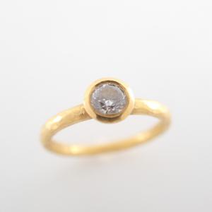 マルコムベッツ K22 1Pダイヤ ハンマリング エンゲージリング 最新の買取相場ご紹介