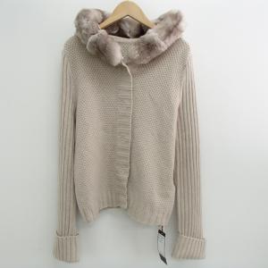 フォクシー 37709 チンチラファー付き カシミヤニットパーカー 最新の買取相場ご紹介