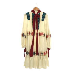 ロエベ S2106050PO ホワイト エンブロイダリー シャツドレス 最新の買取相場ご紹介