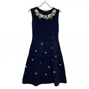 レオナール ネイビー 花柄ニットノースリーブワンピース 最新の買取相場ご紹介