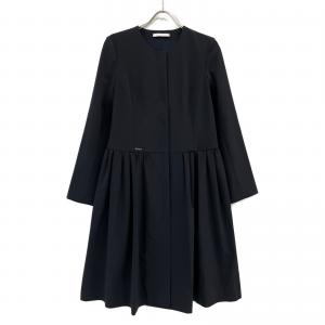 フォクシーニューヨーク 39362 ミッドナイトブルー Rainy Coat/レイニーコート 最新の買取相場ご紹介