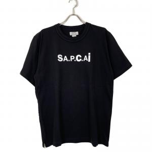 アーペーセー ×sacai 21SS ブラック SIDE ZIP LOGO TEE 最新の買取相場ご紹介