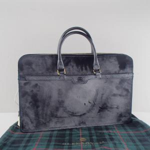 グレンロイヤル 02-5225/F BRIDLE LEATHER 2 HANDLE ZIP CASE 最新の買取相場ご紹介
