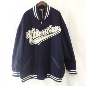 ヴァレンティノ Padded Jacket With Flocked Logo Patch 最新の買取相場ご紹介
