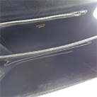 昔買ったグッチが今はヴィンテージとして人気を集めています!グッチGGメタルロゴワンハンドルレザーバッグ