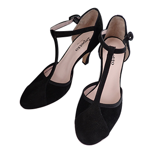 レペット Tストラップセパレートヒールパンプス 買取相場例です