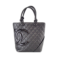 シャネル 12番台 ラムスキン カンボンライン スモールトートバッグ 買取相場例です