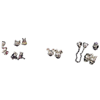 パンドラ ディズニーシルバーチャーム×10 & セーフティチェーン×1 計11点セット 買取相場例です