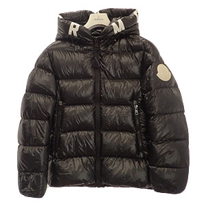 モンクレール(Moncler)買取・ダウン売るなら今！買取相場を見る