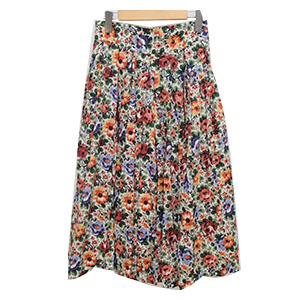 ヤエカ 157057 ビッグタック キュロットパンツ 買取相場例です