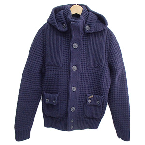 バーク ネイビー ローゲージニットブルゾン 買取相場例です