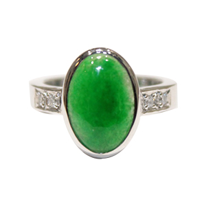 翡翠 10.190ct デザインリング 買取相場例です