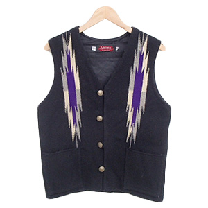 センチネラ コンチョボタン チマヨベスト 買取相場例です