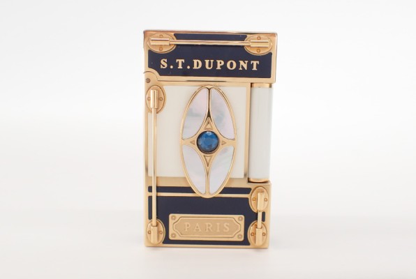 付属品なども一緒に査定に出す