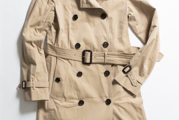 付属品を一緒に売却する