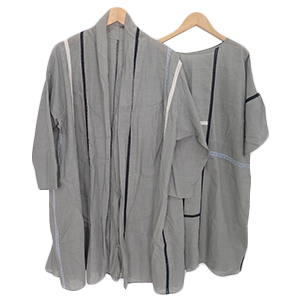 ヨーガンレール コットン100% チュニック＆ロングカーディガン アンサンブル 買取相場例です。