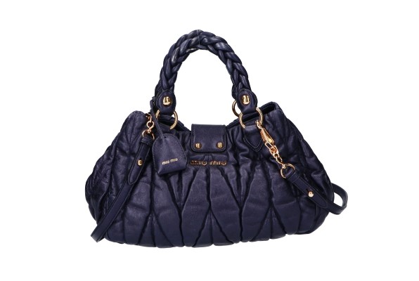 付属品を一緒に持ち込む